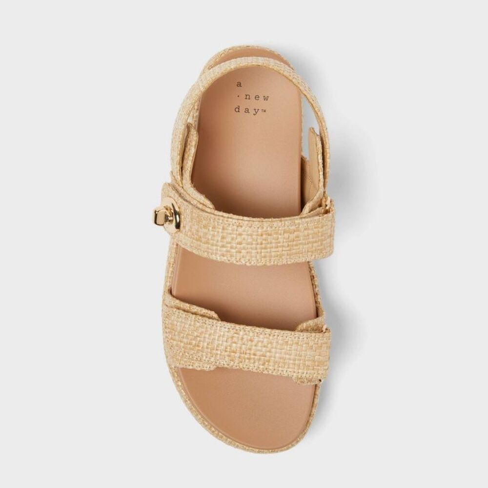 A New Day - Women’s Tanner Sandals with Memory Foam Insole - A Tan - Picture 3 of 4